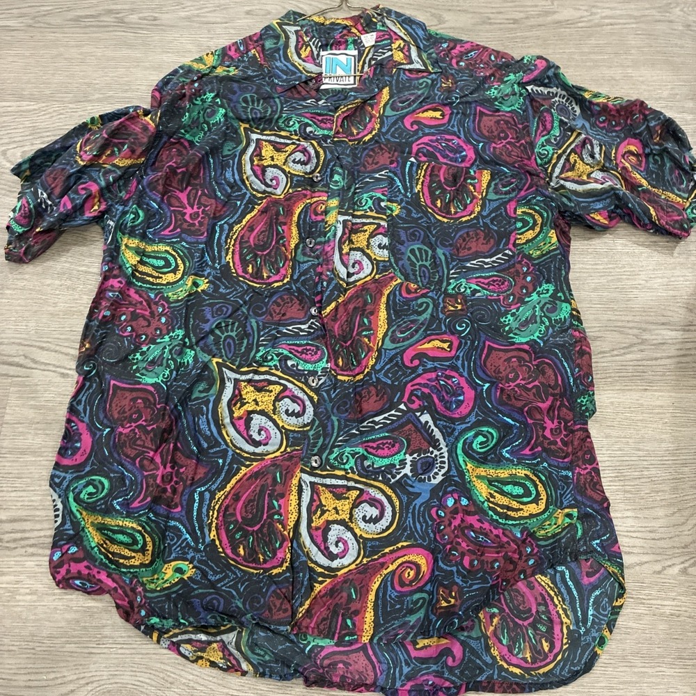 Vintage IN PRIVATE Men's Colorful Paisley Silk Button Shirt Color Purple Size M
